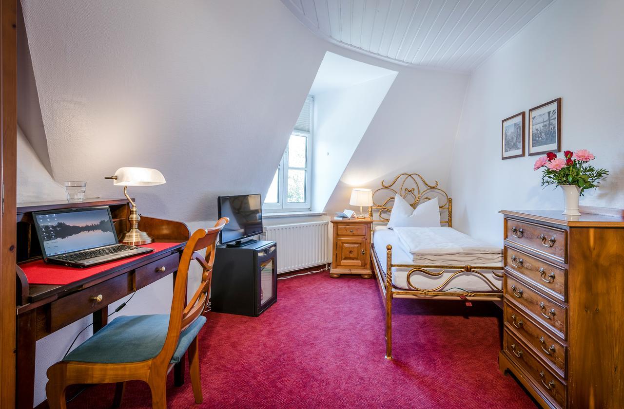 Laimer Hof Am Schloss Nymphenburg Мюнхен Екстер'єр фото